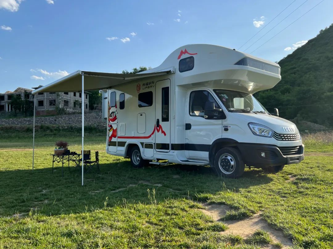 奔赴山海，不負熱愛